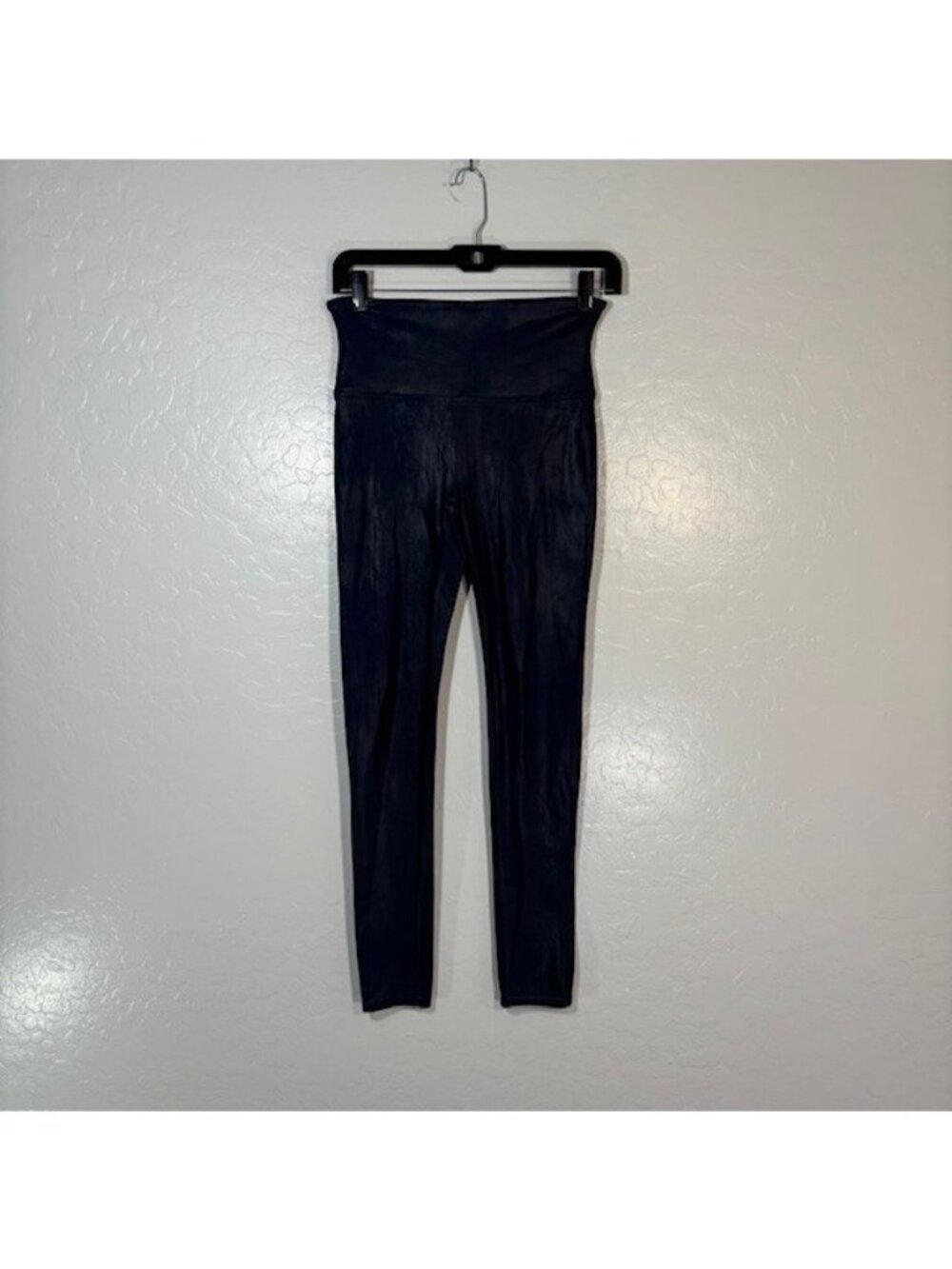 Spanx Faux Leather Leggings Womens Medium Dark Navy Pull On Shapewear 27"